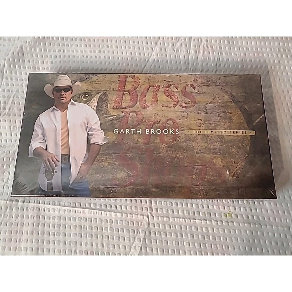 Garth Brooks Limited Series Box Set Triple G Live Gunslinger Time Traveler